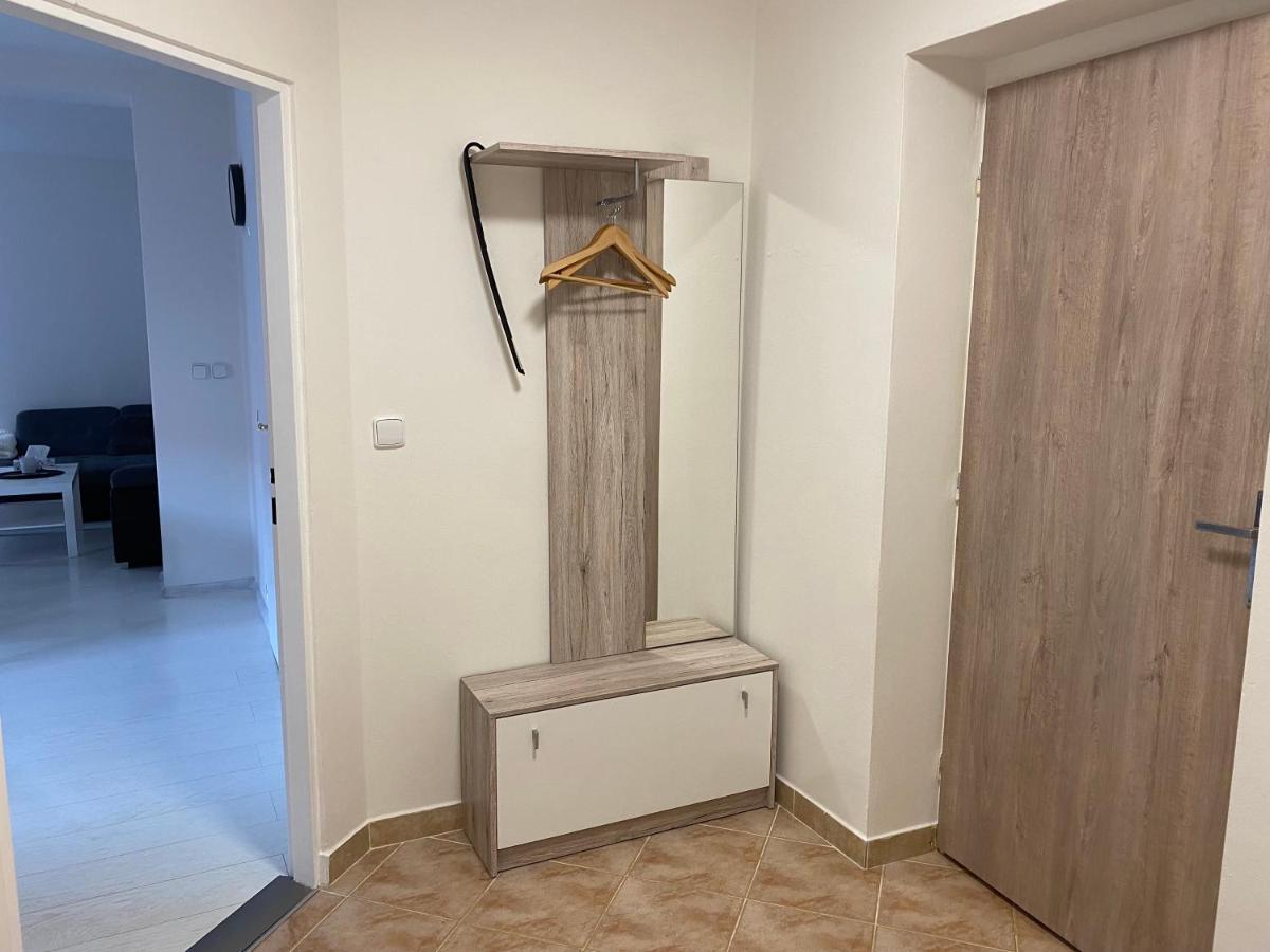 Apartman Simon Cheb Luaran gambar